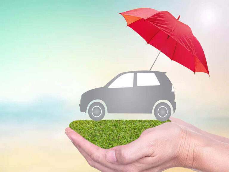 Do not drive without a third party insurance: it is mandatory and can save from disability - Economic Times